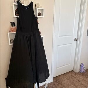 GAP Women's Black Midi Dress